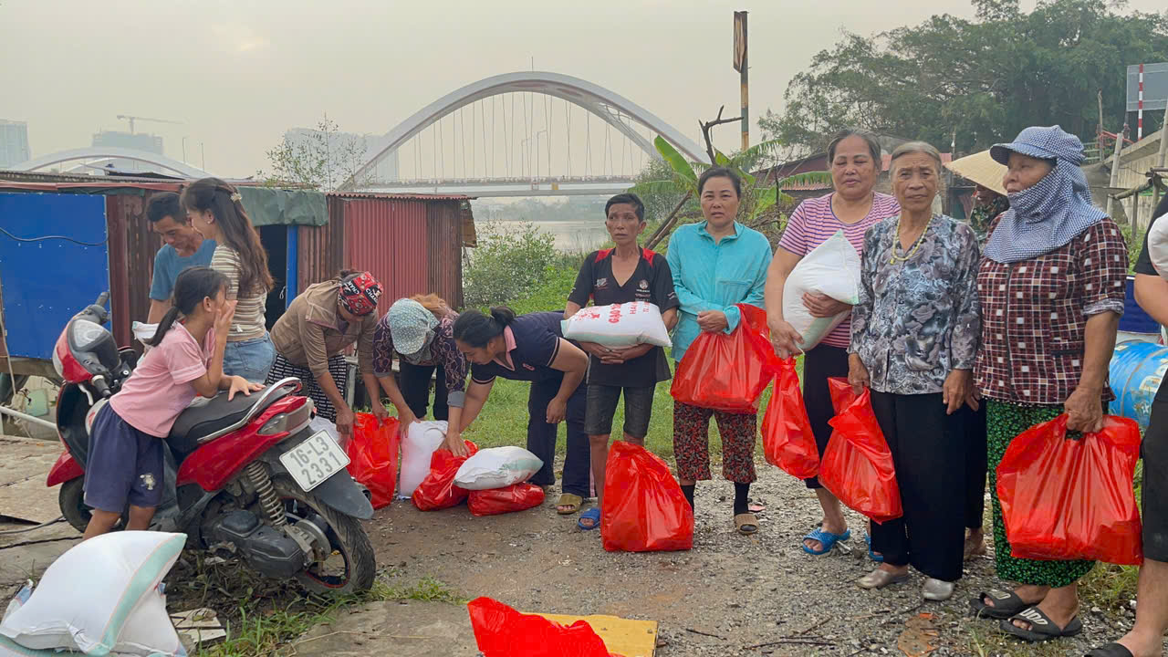 Typhoon Yagi relief Image 3